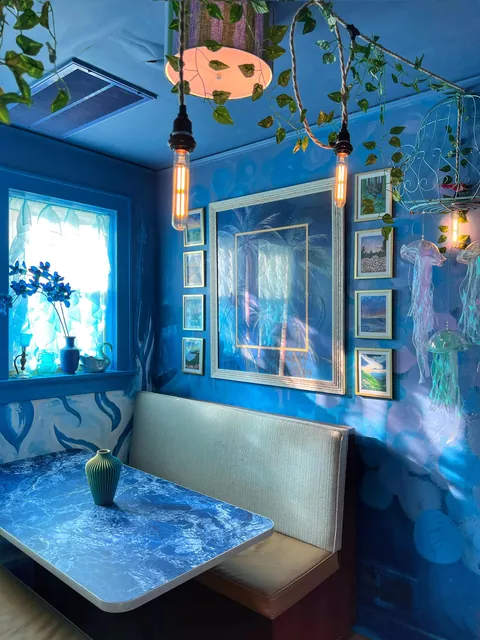 my kitchen gets so cozy in the afternoon ☀️🥰