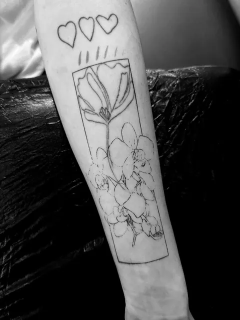 Coverup: Client wanted an orchid, walked out with this?! So I covered it up. Based in Mammendorf, Germany