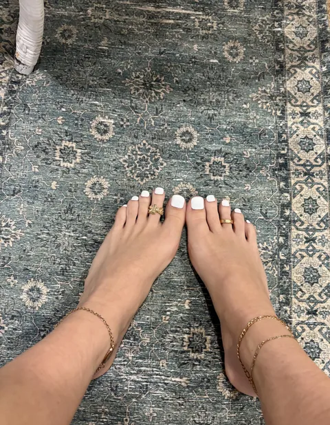 Waiting to be worshipped