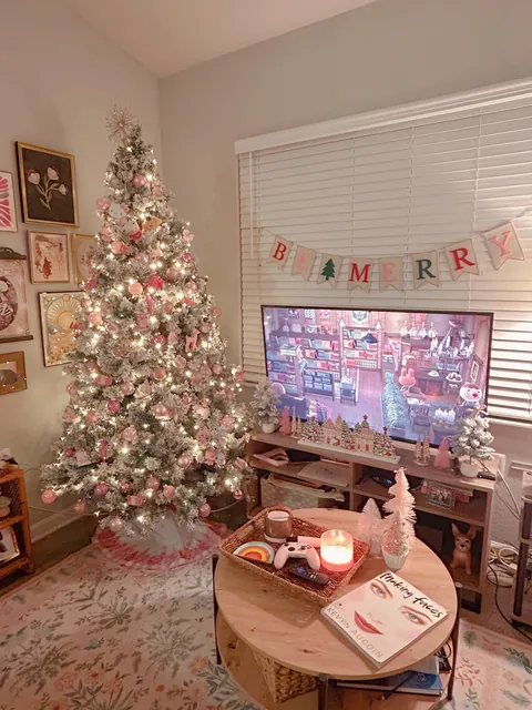 My girly living room for the holidays