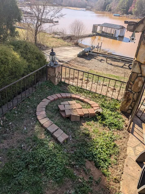 Wife tasked me to build an Herb Spiral with a 0$ budget