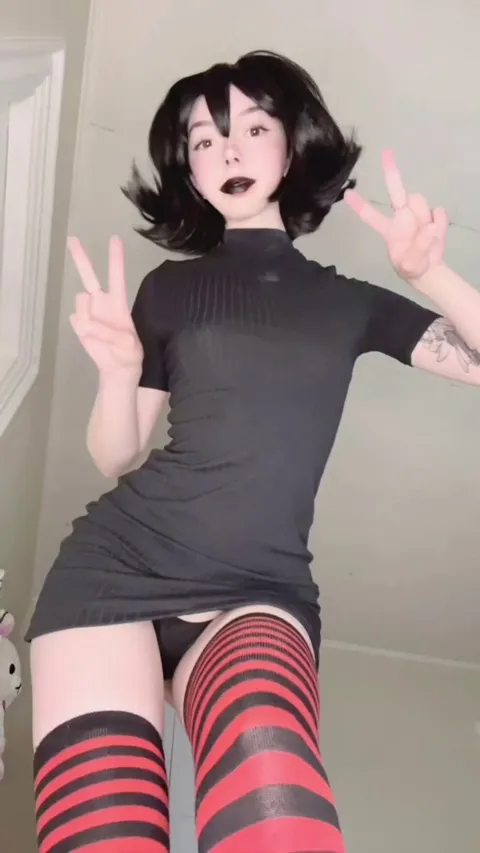 Mavis (Miamiaxof) [Hotel Transylvania]