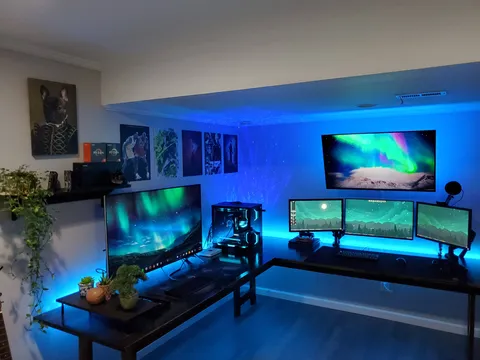 Corona really forced me to fix up my setup. Here it is.