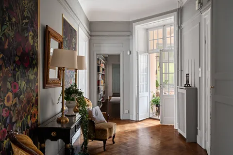 Renovated apartment with herringbone and parquet floors in a 1900s building, Östermalm, central Stockholm, Sweden [1956x1304]