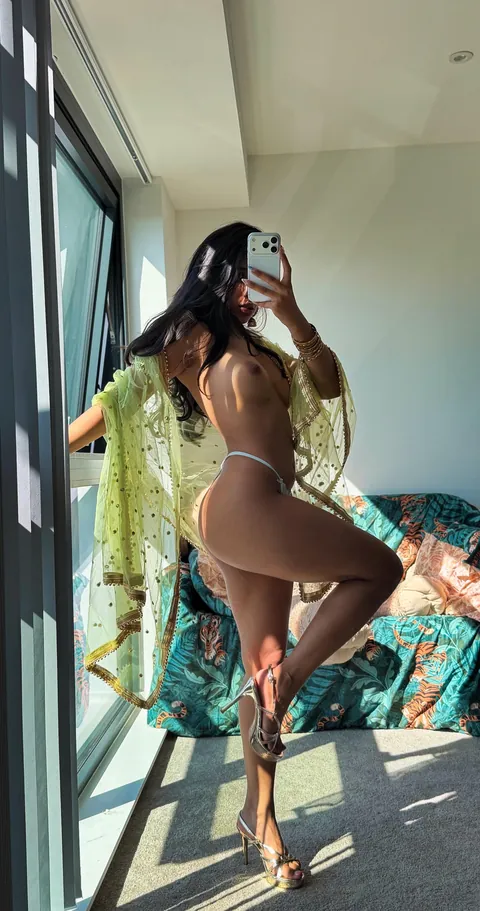 [F] Anyone in need of a +1 at a wedding