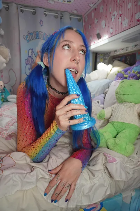 Smile if you secretly missed me &lt;3