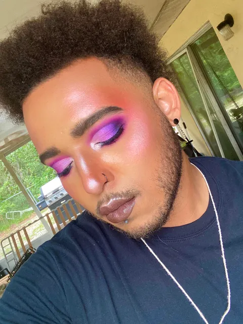 Purple Cut Crease for Hooded Eyes.
