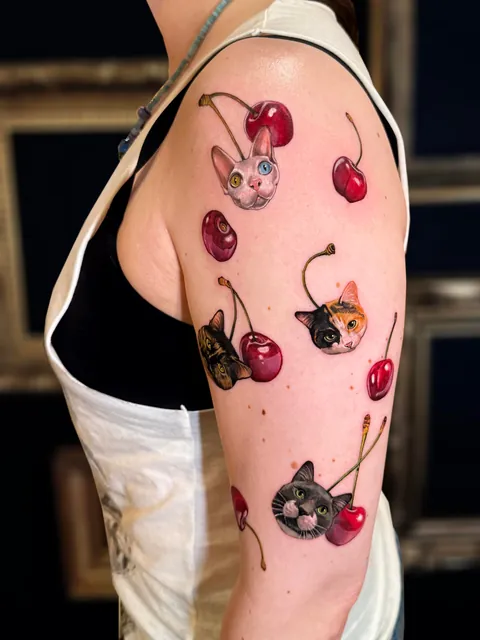 Tattoo artist ig: Annatat_md in San Diego.