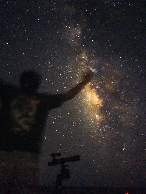 A random shot with Milky Way 🌌