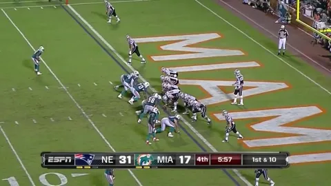 [Highlight] With Week 1 around the corner, let's remember Tom Brady’s 99-yard TD to Welker vs Miami in week one of 2011. He finished with 517 yards, becoming only the 2nd QB ever to top 500 in a Week 1 game, with the first time being in 1951.