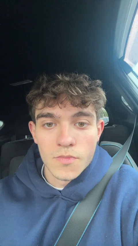 Does the face match the body?