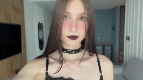 Collar on…… ready to be submissive