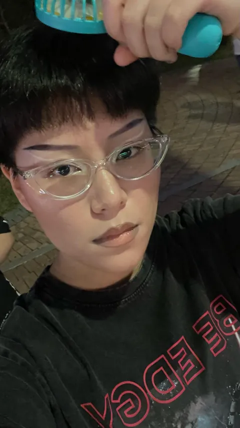 White winged boy◻️