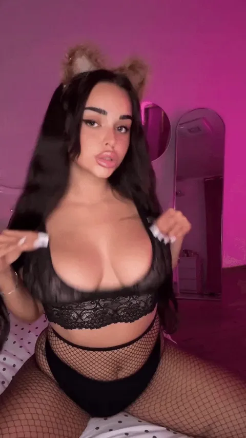 Bet you haven't been with a hot goth girl before