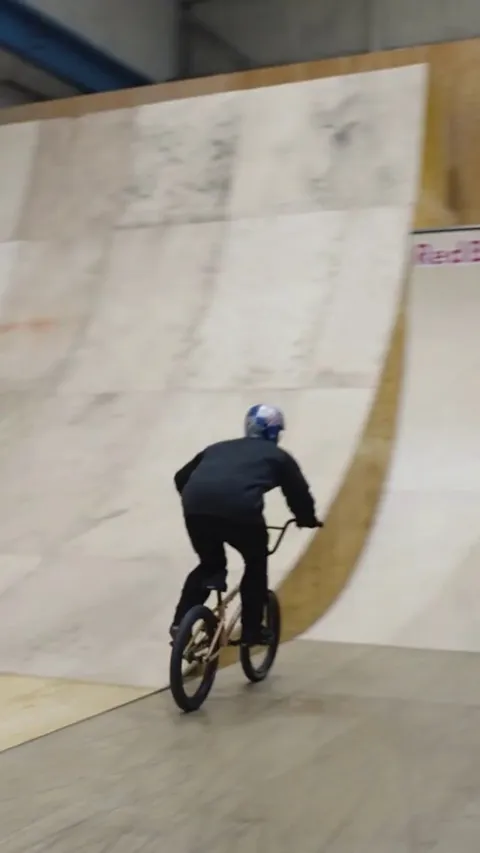 [World First] Triple Flair by Kieran Reilly