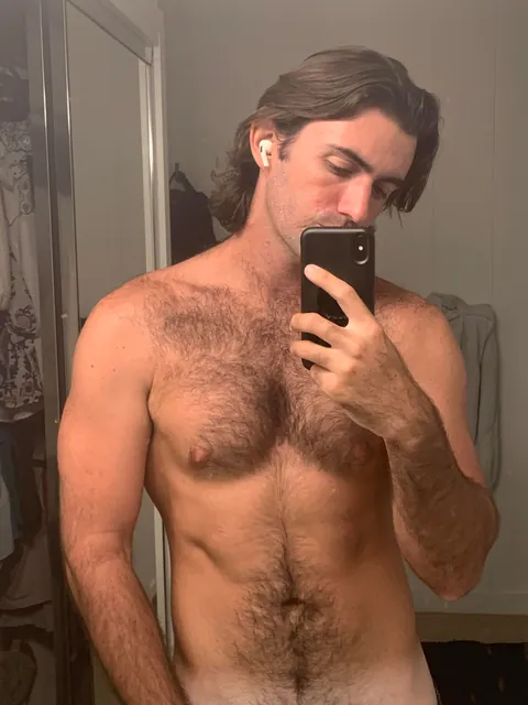 You guys tell me I’m attractive but no female attention, what gives?