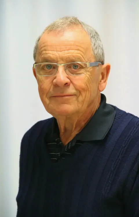 This is Björn Jonsson, who invented the modern ventilator for which he has never received a price or even a Wikipedia page.