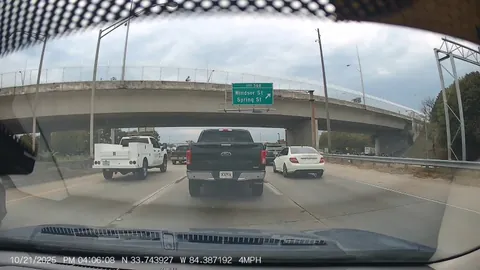 [OC]SUV riding on the shoulder gets a red and blue suprise