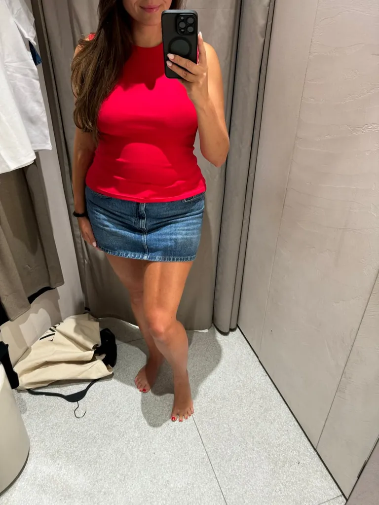 Nude or nah? What do you think ?