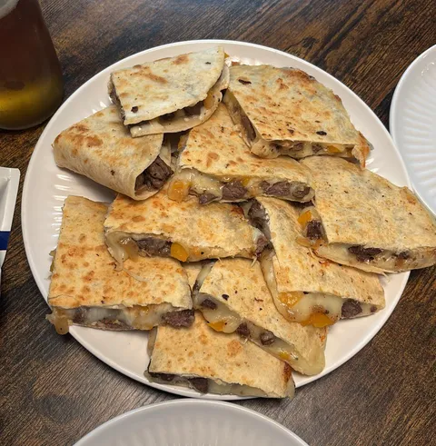[homemade] steak quesadillas