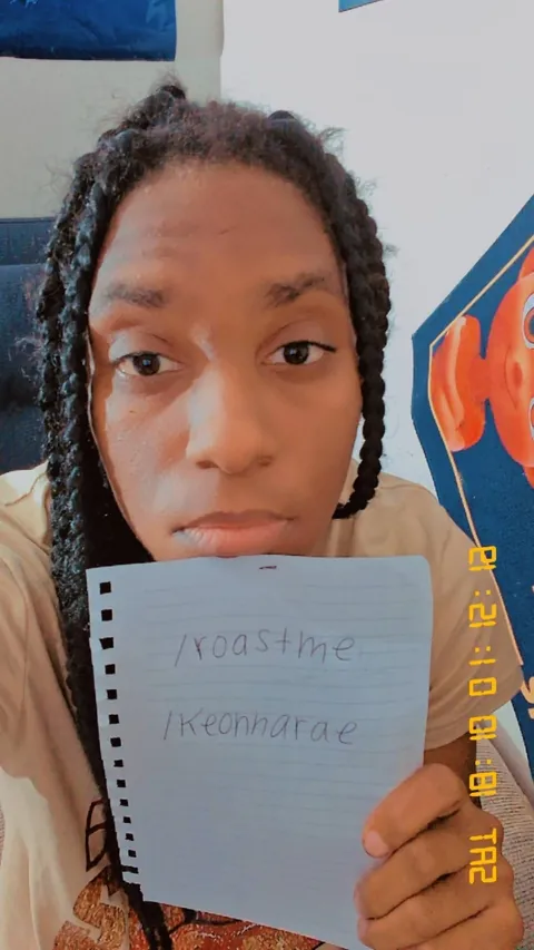 Therapist says my ego is way to big and I'm insecure lol roast me