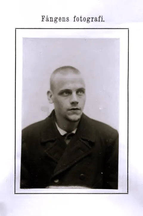 My Great Uncle from 1902 to 1932 through jail and police photos (Sweden).