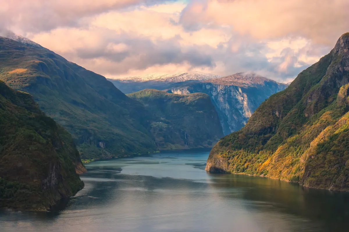 The Aurlandsfjord - Norway [OC][3456x2304]