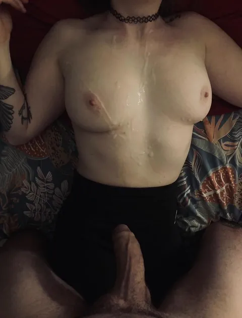 Some random cumshot pics for you, guys 🚿