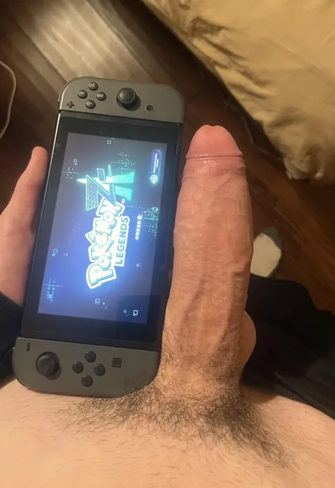 Who wants to come over and play? 🤓🎮