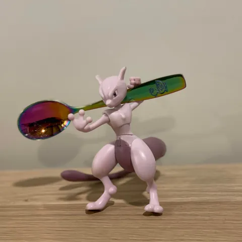 Mewtwo had a spoon!?