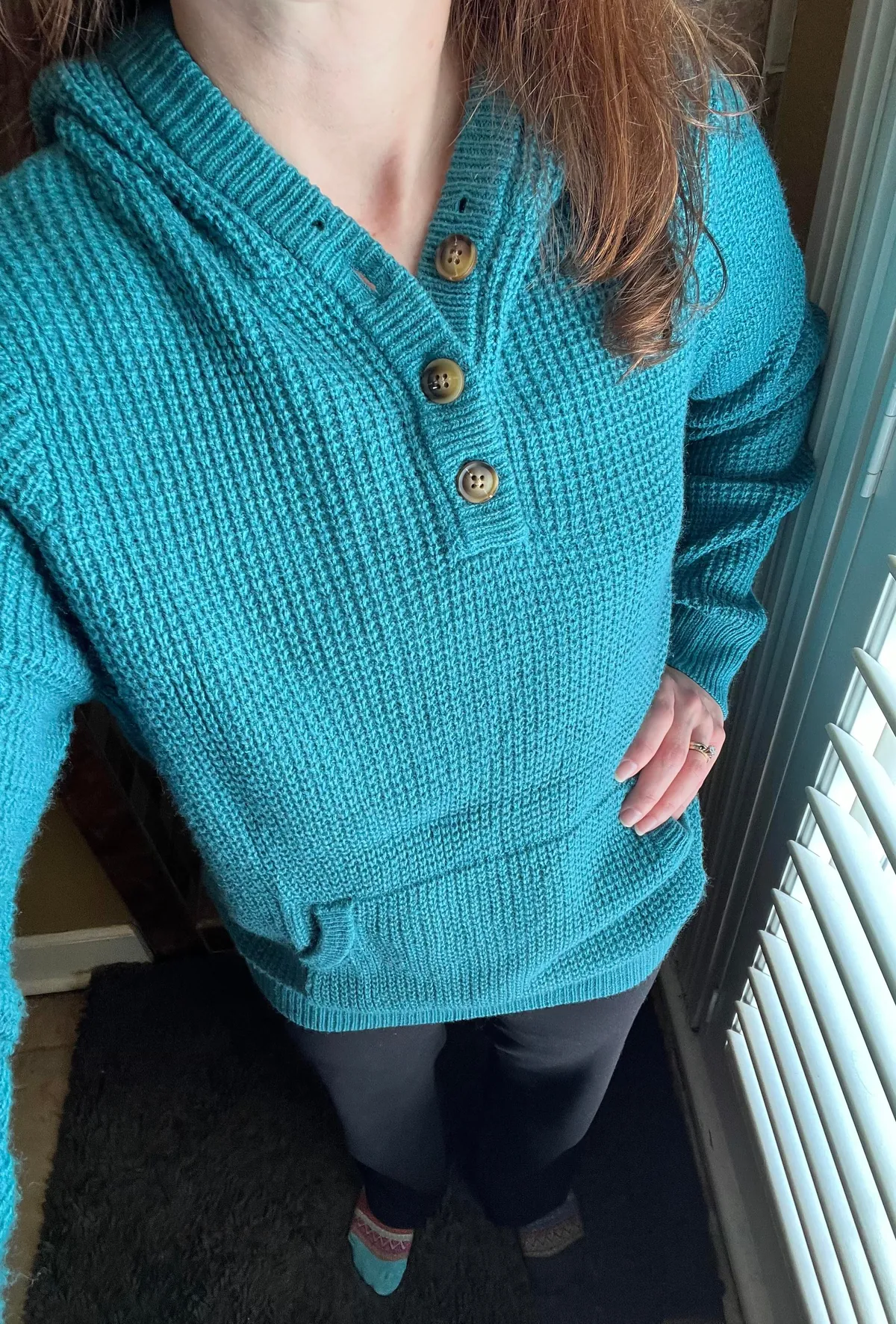 Swipe to see the clothes come off… 😋