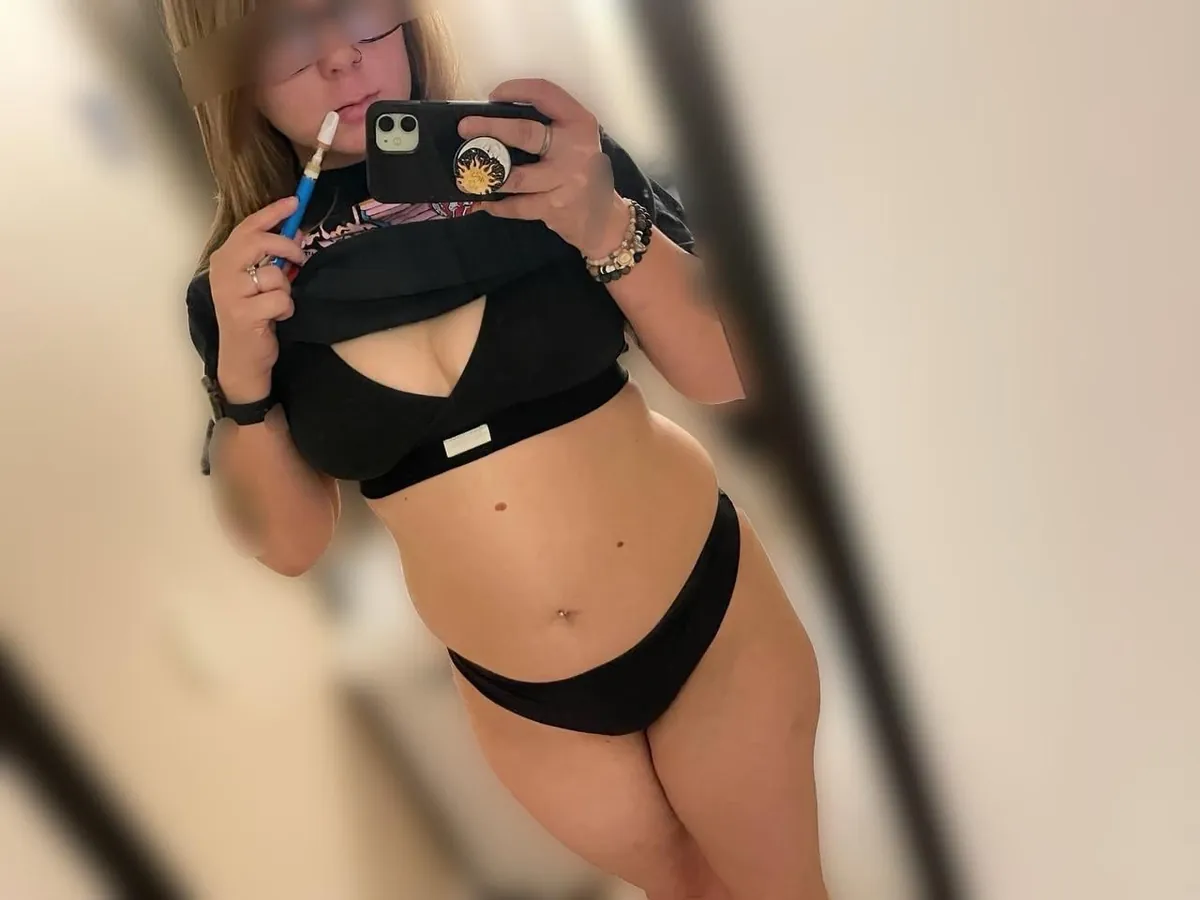 (F) time for white runtz and the Jim Carrey Grinch 🎄😂