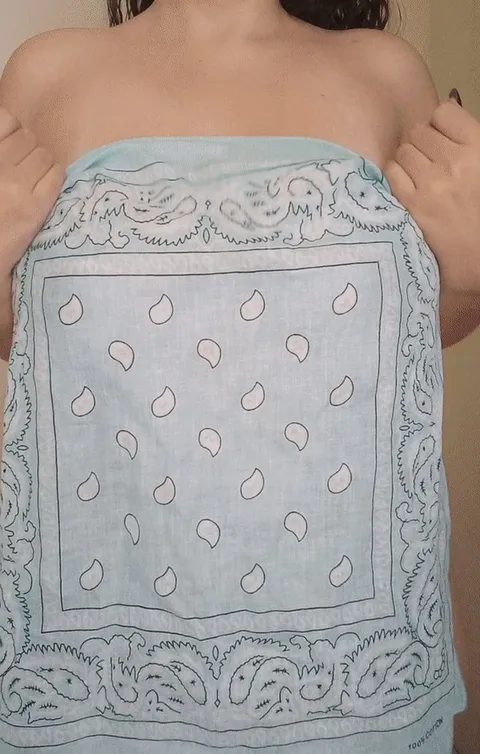 Hope this juicy body can make you hard and horny ;)