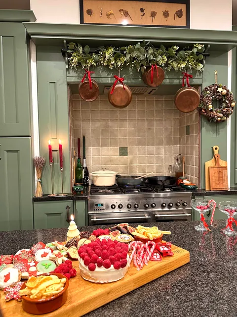 My kitchen when Christmas baking occurs ✨🎄