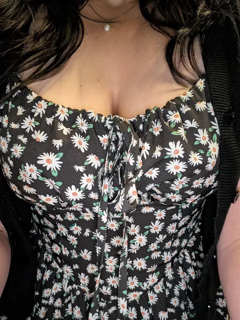 Can't resist the [f]loral sundress