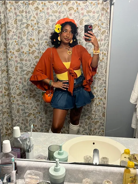 My friend and I were orange blossom and strawberry shortcake 🍊🌼🍓🍰