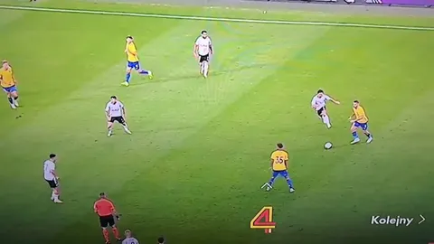 Legia's goalkeeper mocking a shot from a Brondby player in UEFA Conference League