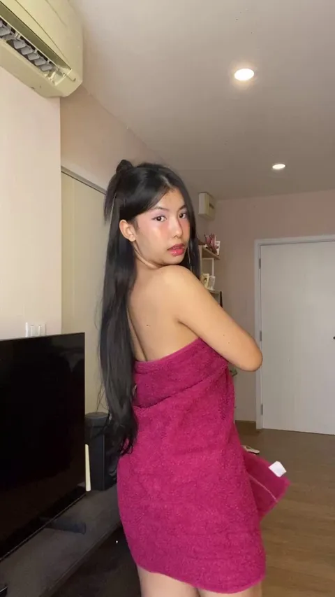 say yes if you want my blowjob video <3