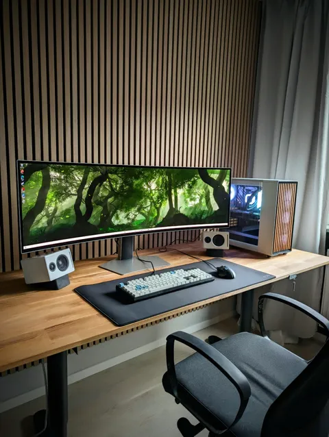 New setup and first time ultrawide 