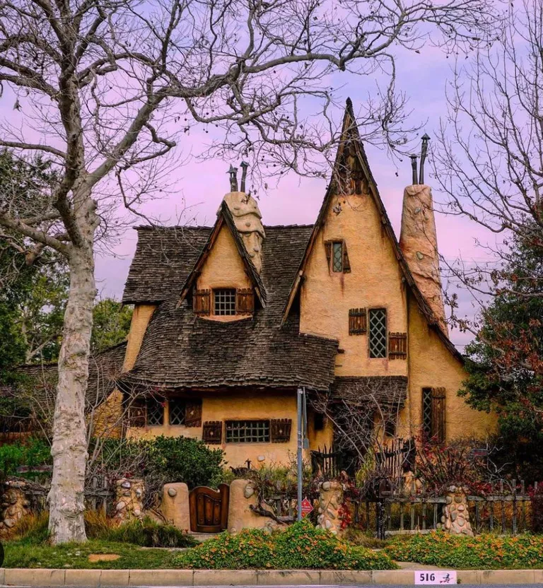 There is a house near me that looks like it’s out of a fairytale