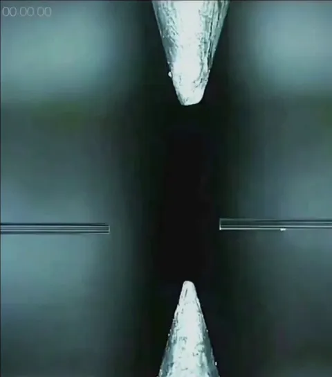 Joining optical fiber cables