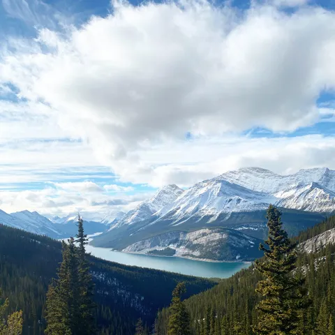 Spray Lake, AB, Canada [OC][3024x3024]
