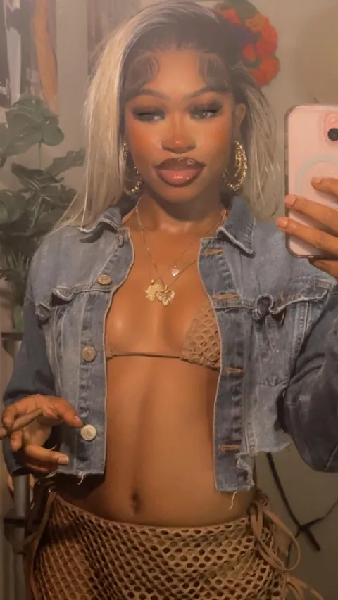 Don’t act like you don’t need me baby💋