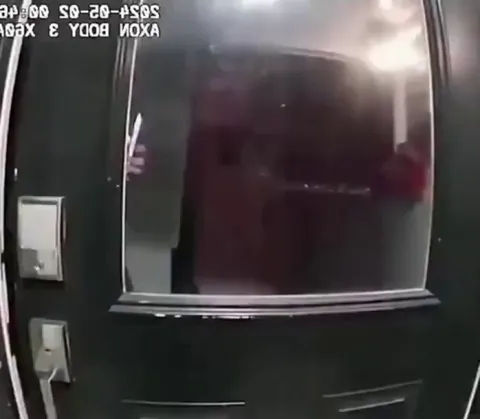 A man spending his birthday alone decided to call 911, hoping for a bit of company—and they didn’t let him down.