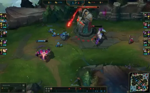 Whoever says that Malphite and Mundo are played by people with a single brain cell are wrong. They actually share that brain cell between the two champion.