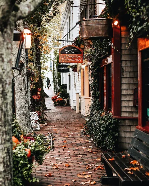 Can a street be cozy?
