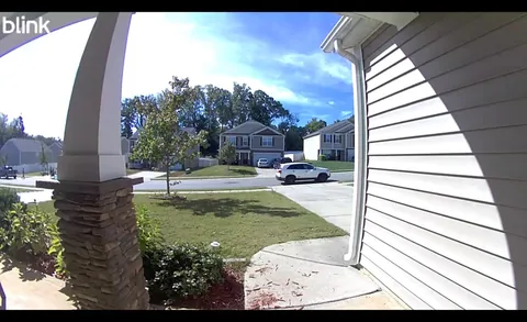 Someone really just parked and blocked my driveway