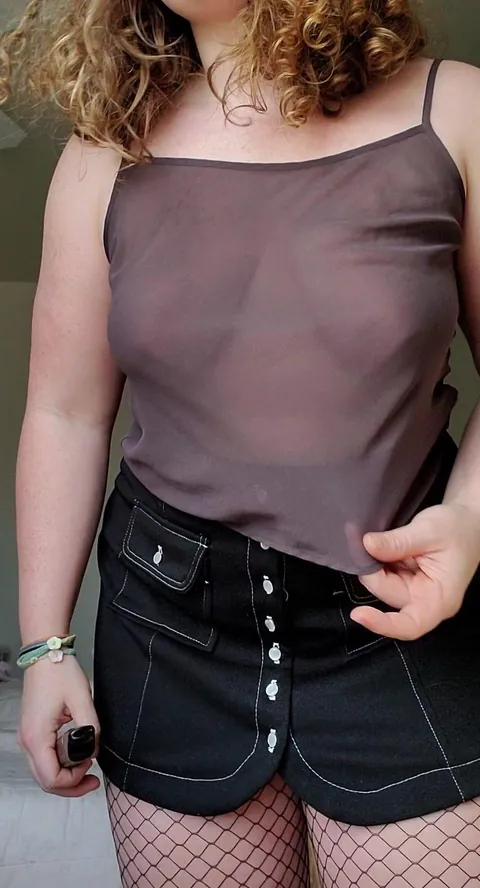 My [f]avorite tank top to vape in🤭