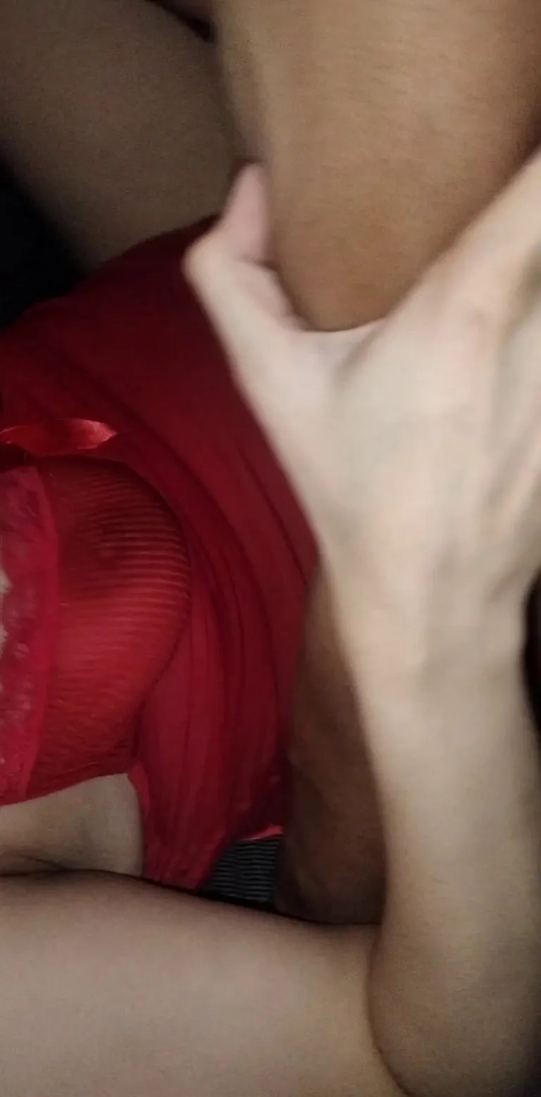 I am glad hubby understands his place as a cuck in our relationship and is always ready to serve me and my Bulls when needed. The best he could do to reclaim my used pussy was clean all the cum dumped inside me ;)