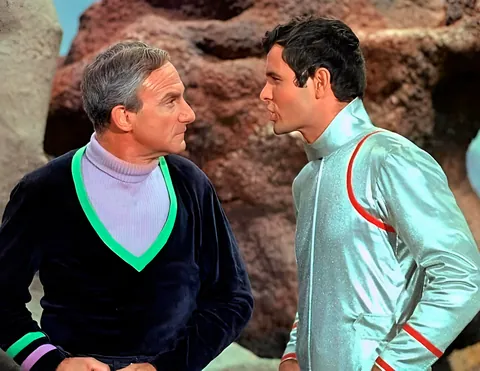 This TV show was such a big part of my childhood, Lost in Space ran for three seasons from 1965 to 1968 and is still in replay today...